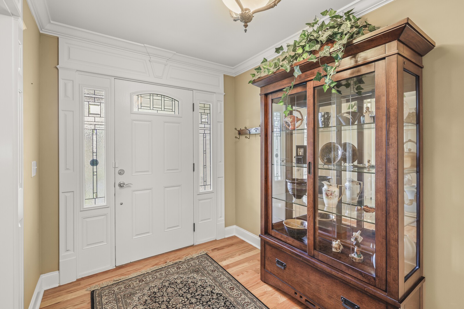 602 Majesty Dr