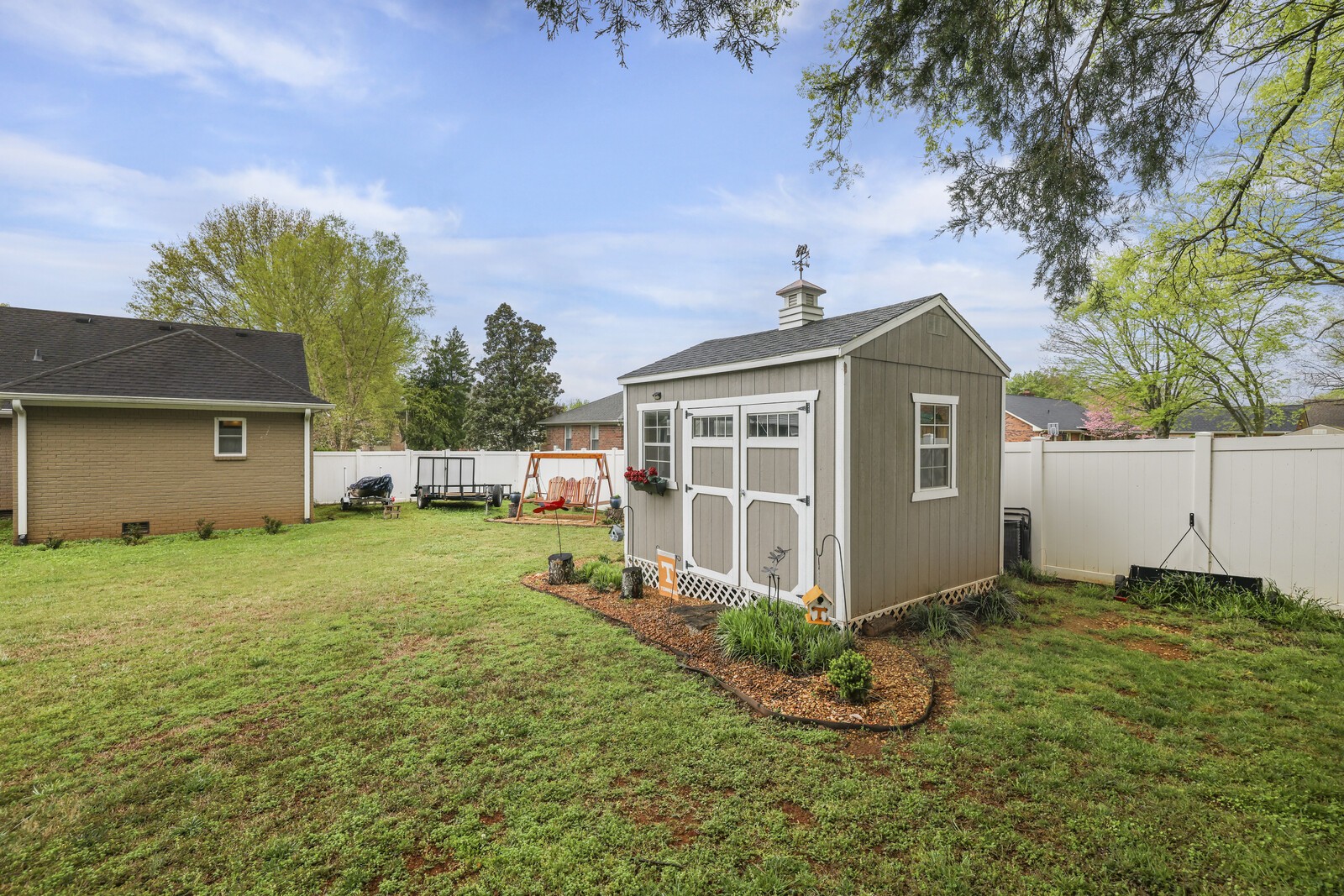 602 Majesty Dr