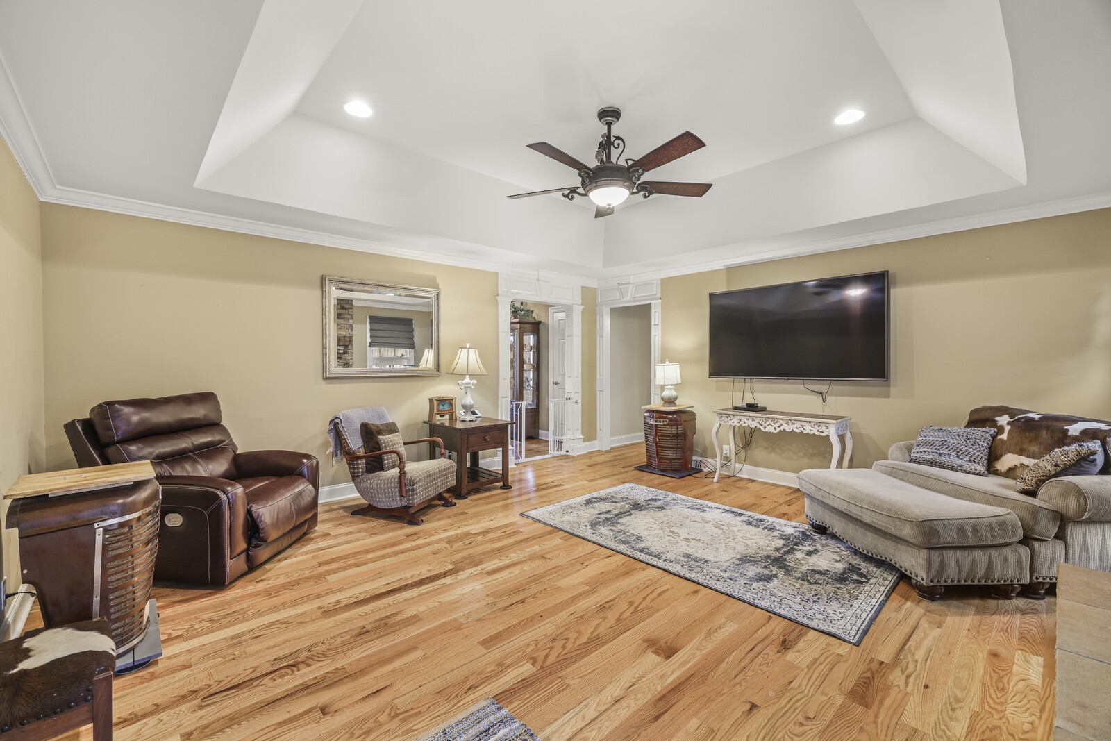 602 Majesty Dr