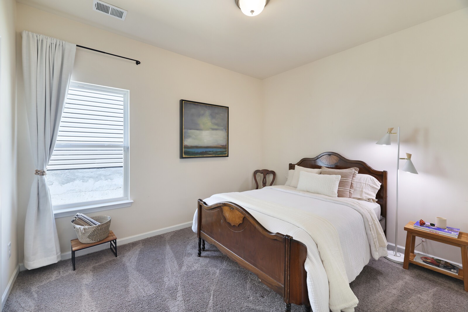 2221 Silverton Dr
