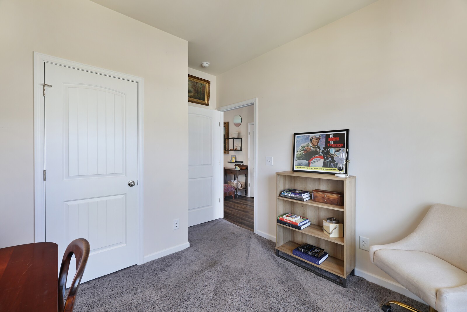 2221 Silverton Dr