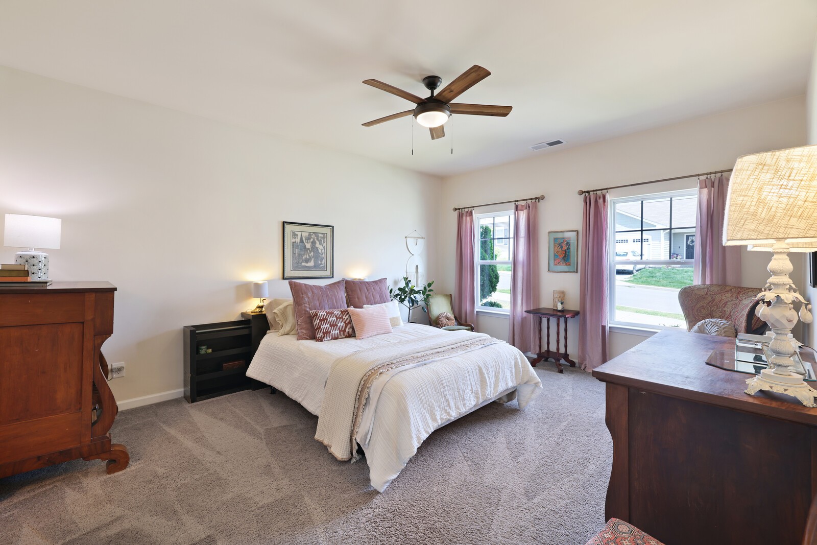 2221 Silverton Dr