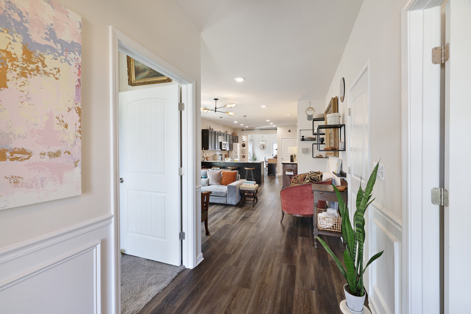 2221 Silverton Dr
