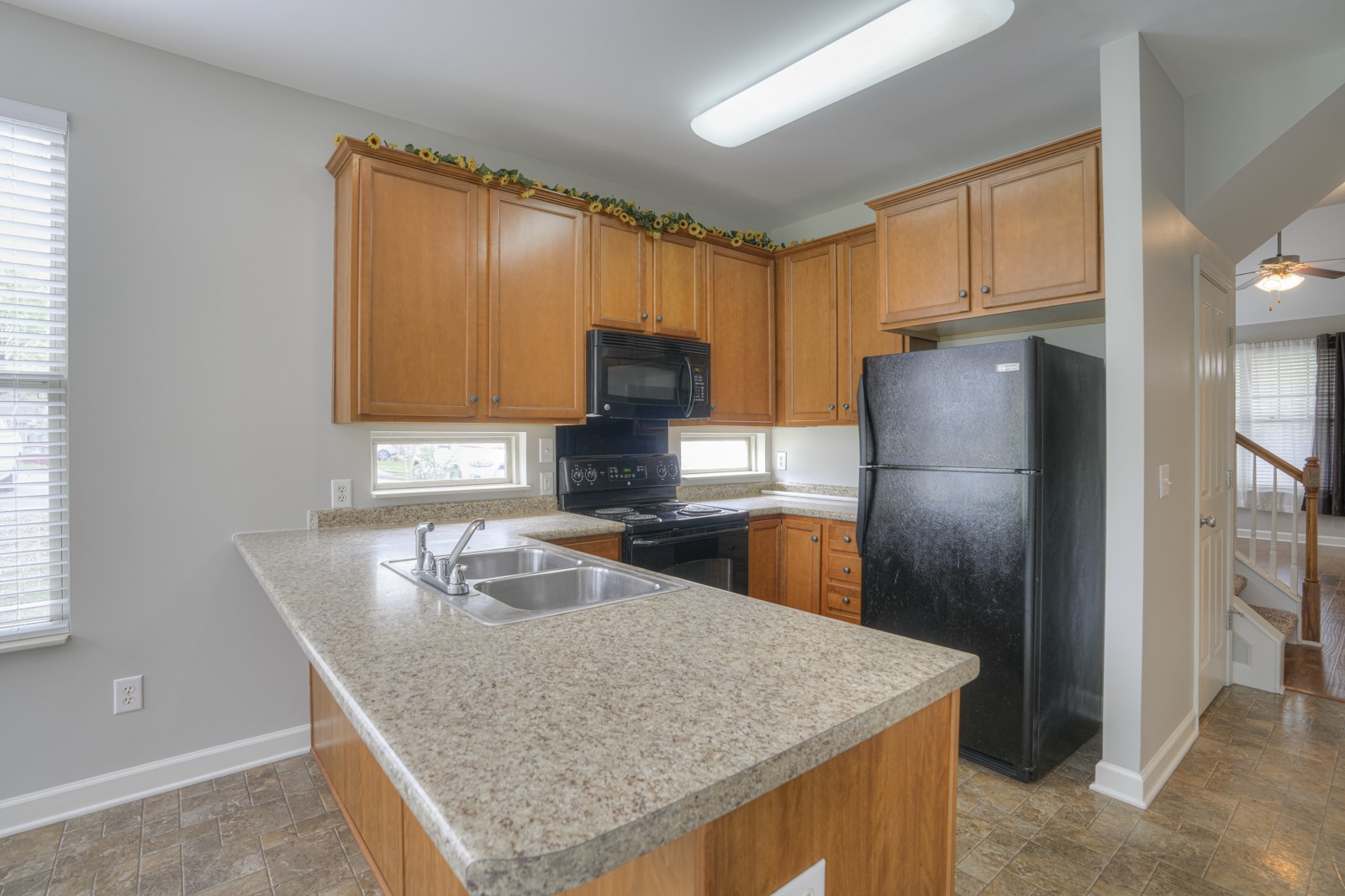 500 Griffin Cir