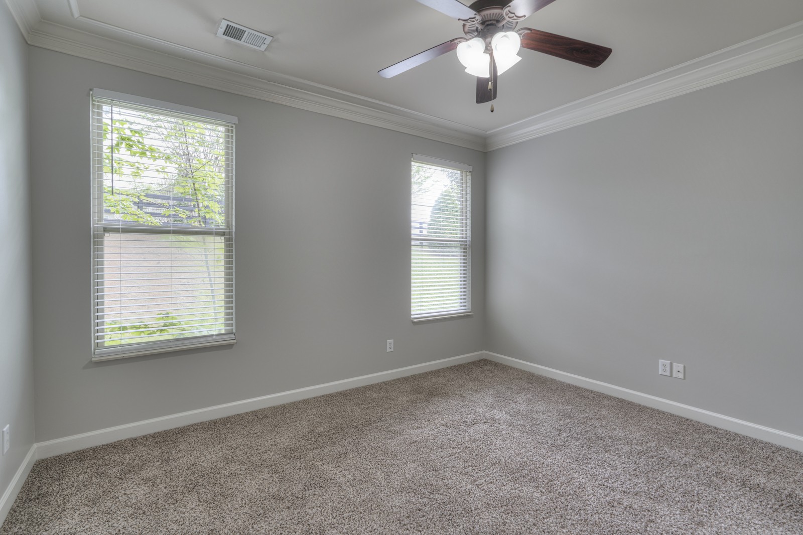 500 Griffin Cir
