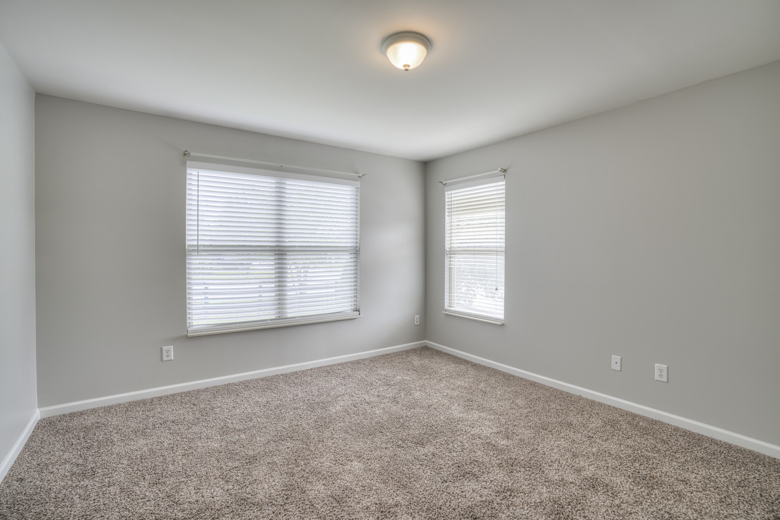 500 Griffin Cir