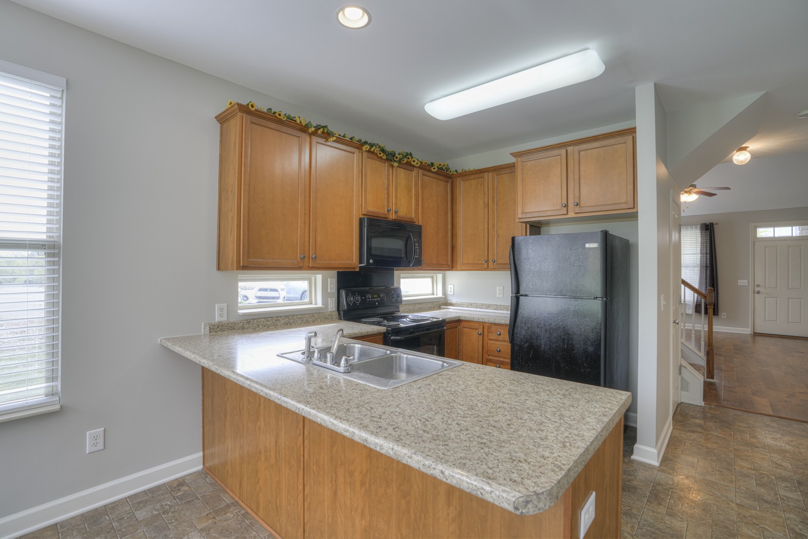 500 Griffin Cir