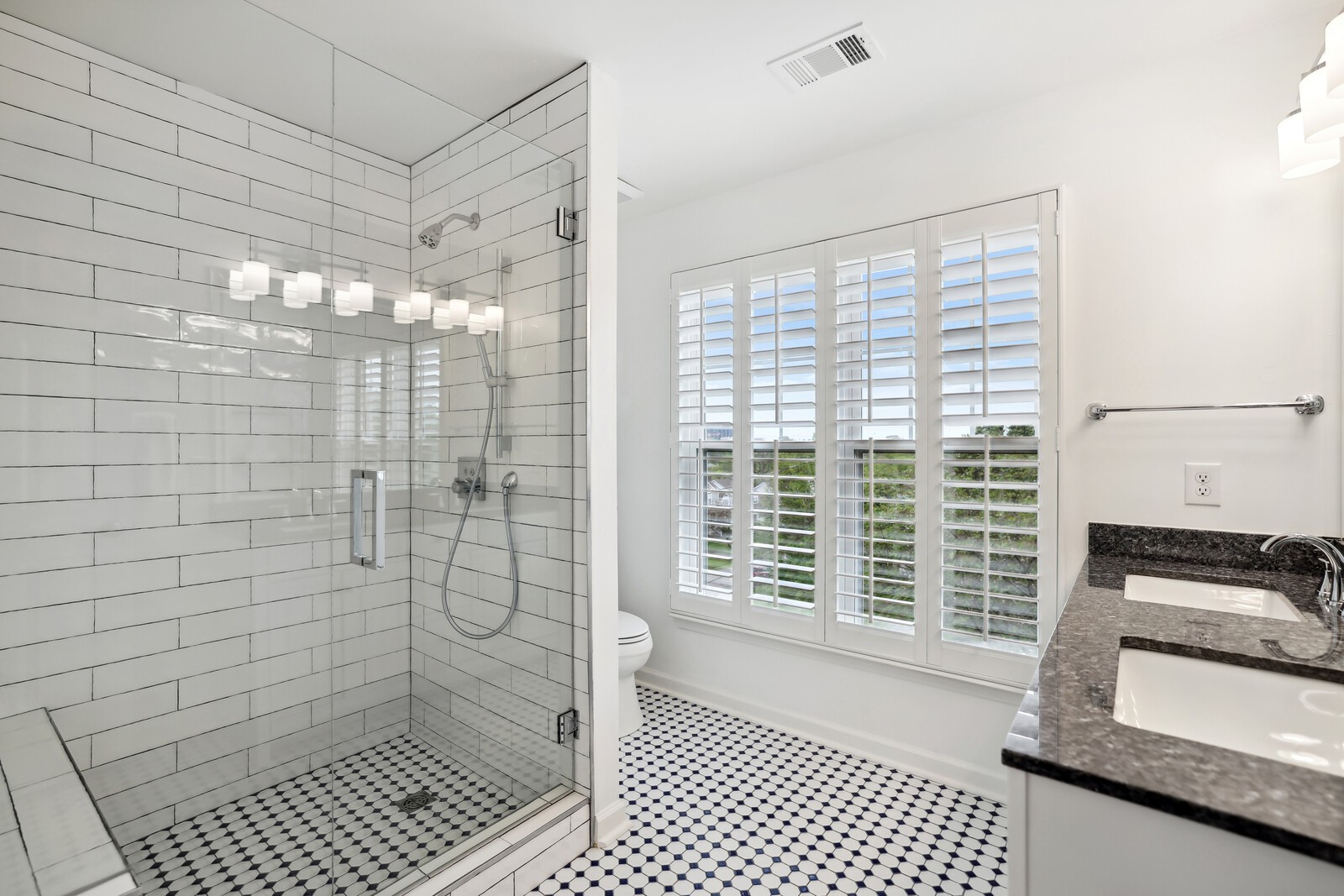 380 Normandy Cir