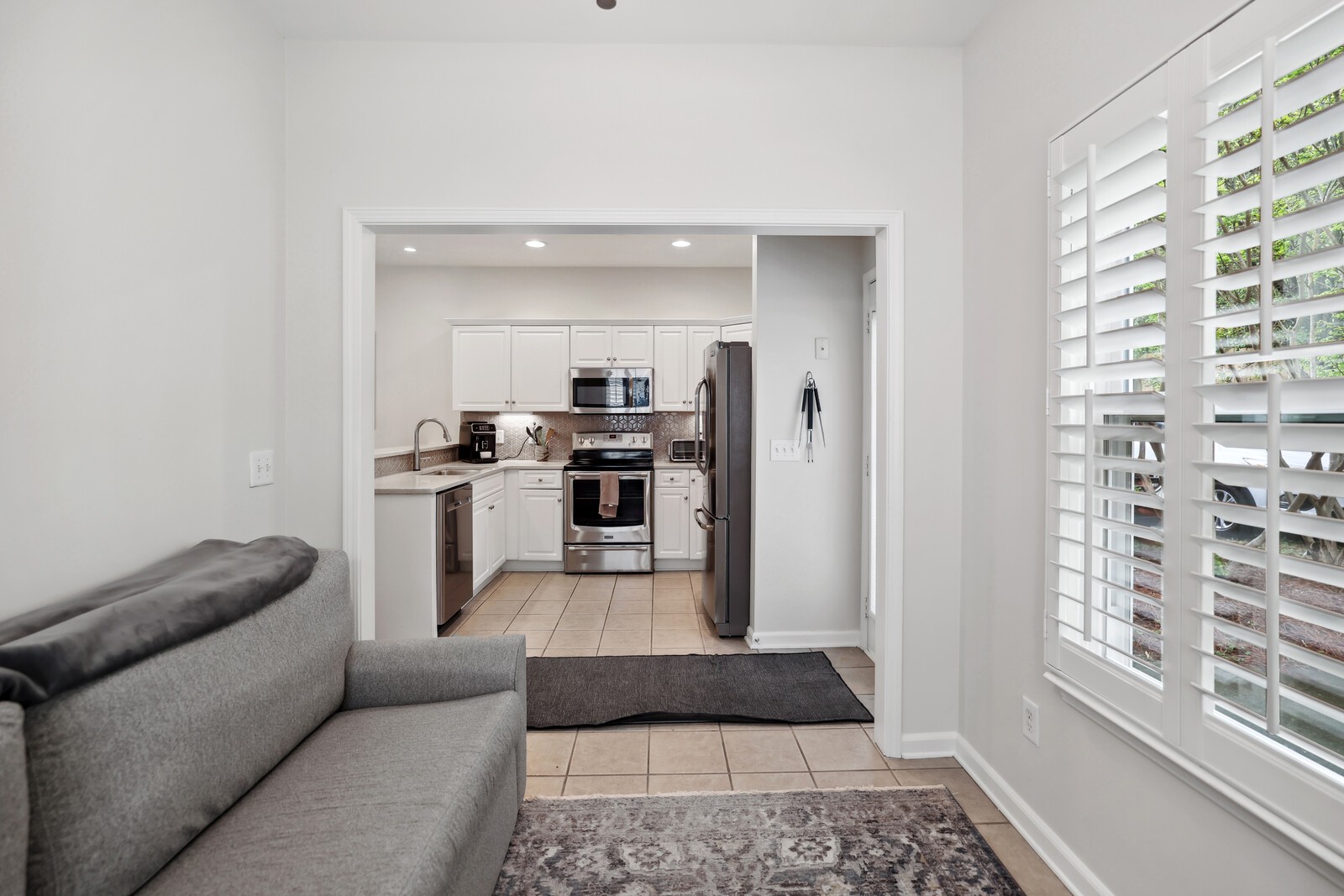 380 Normandy Cir