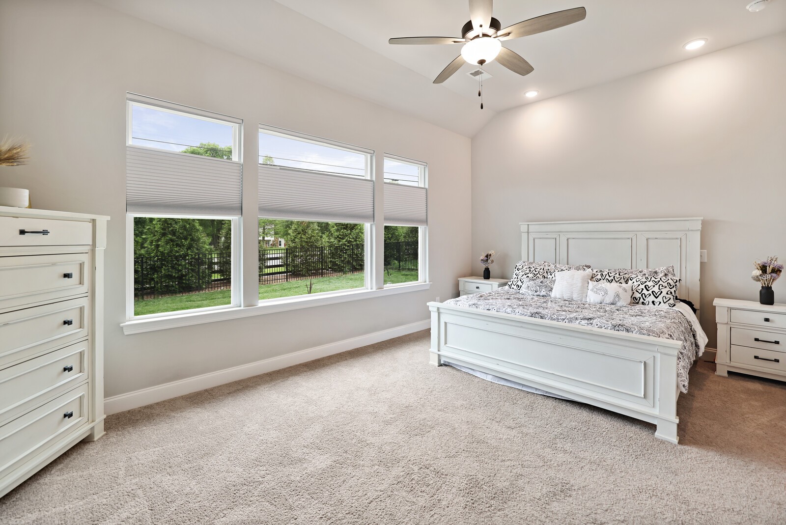 1103 Vicar Ln