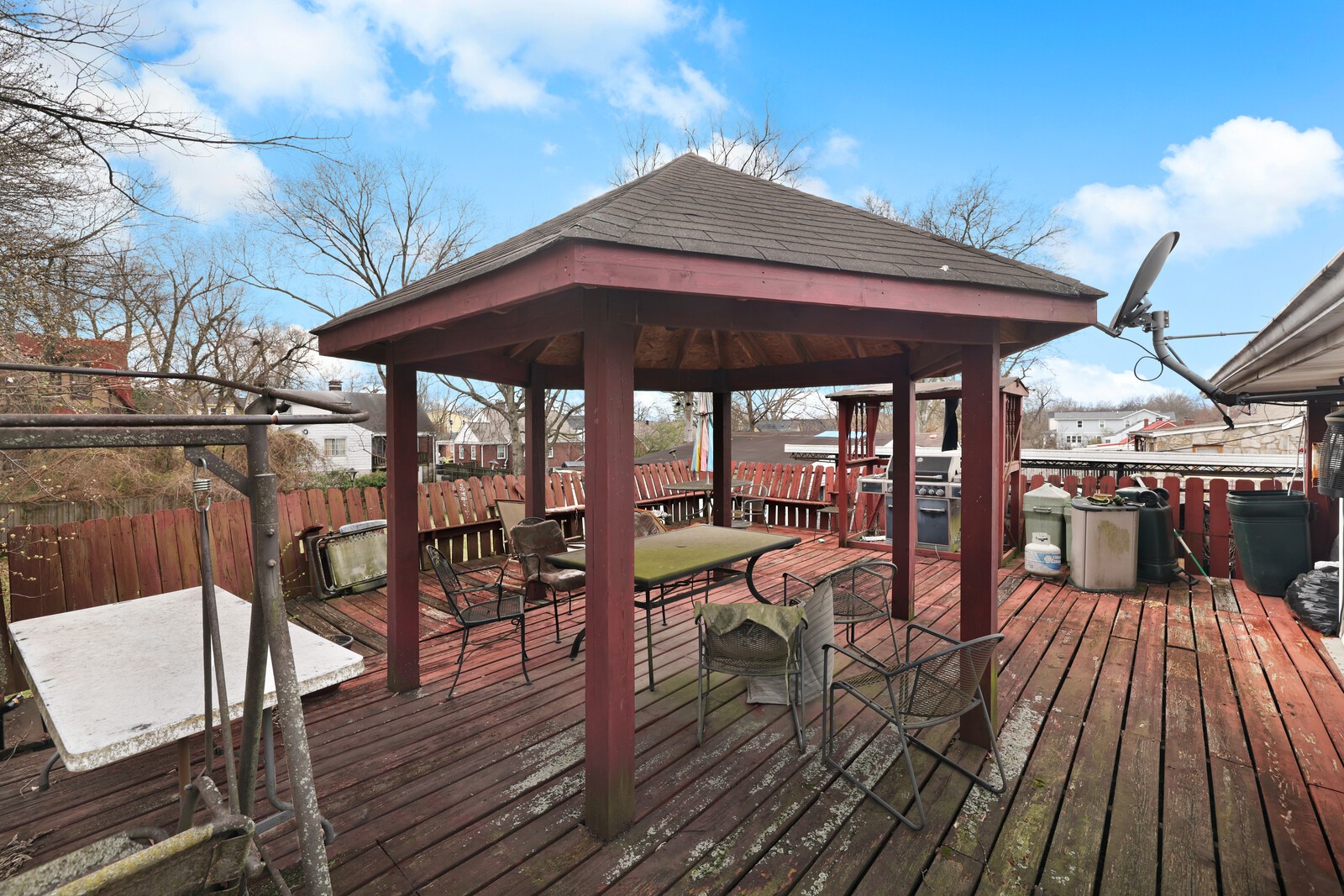 1028 Dozier Pl
