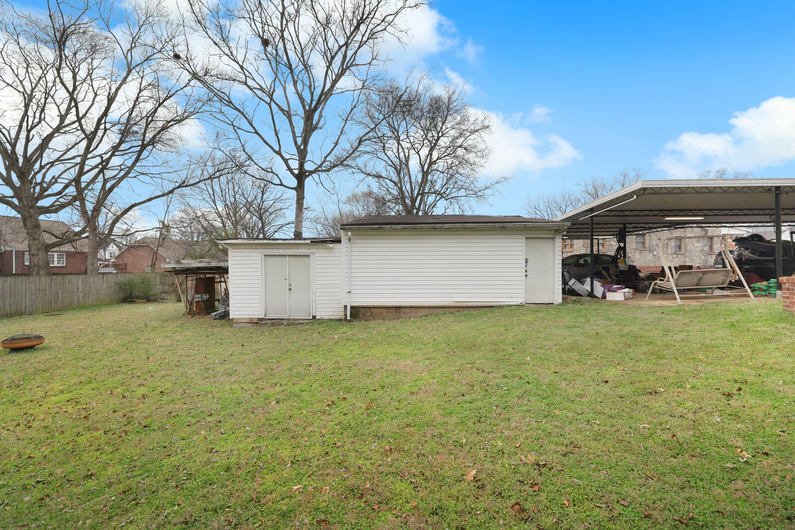 1028 Dozier Pl
