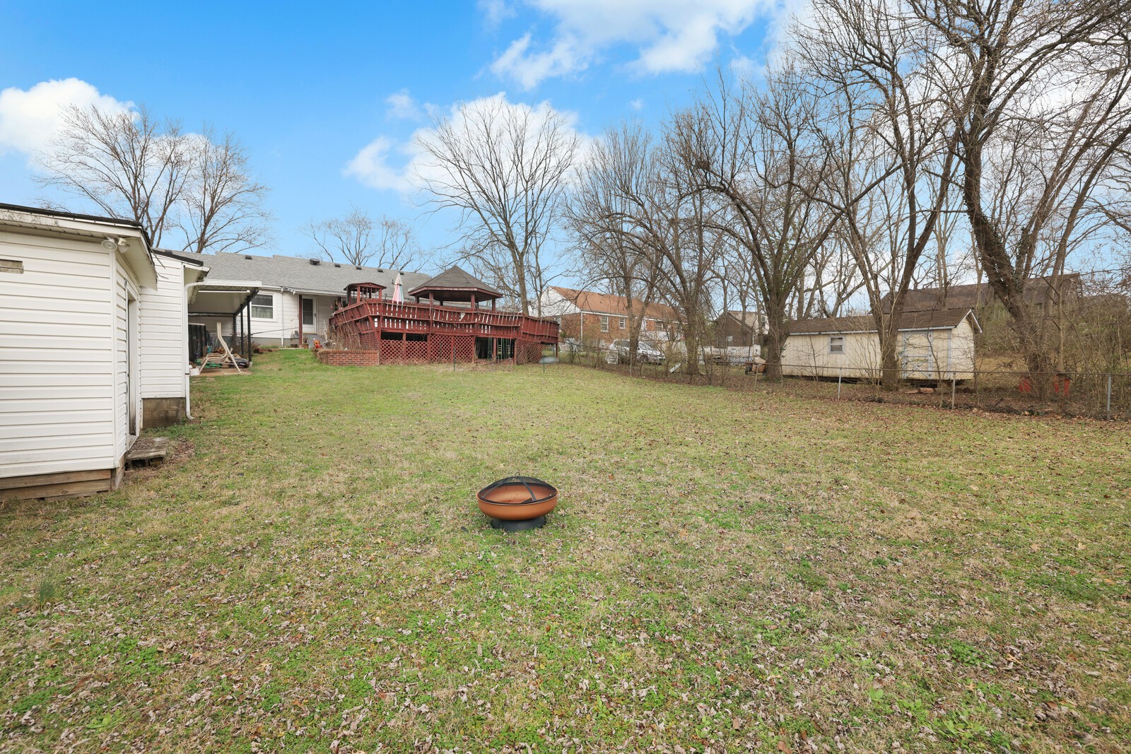 1028 Dozier Pl