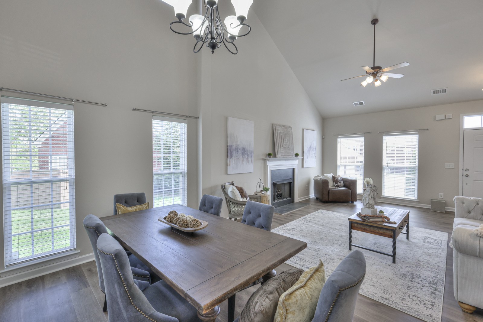 2521 Hester Ct