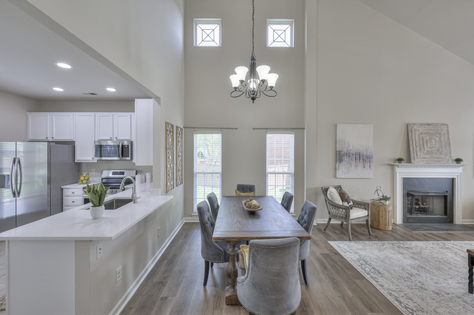 2521 Hester Ct