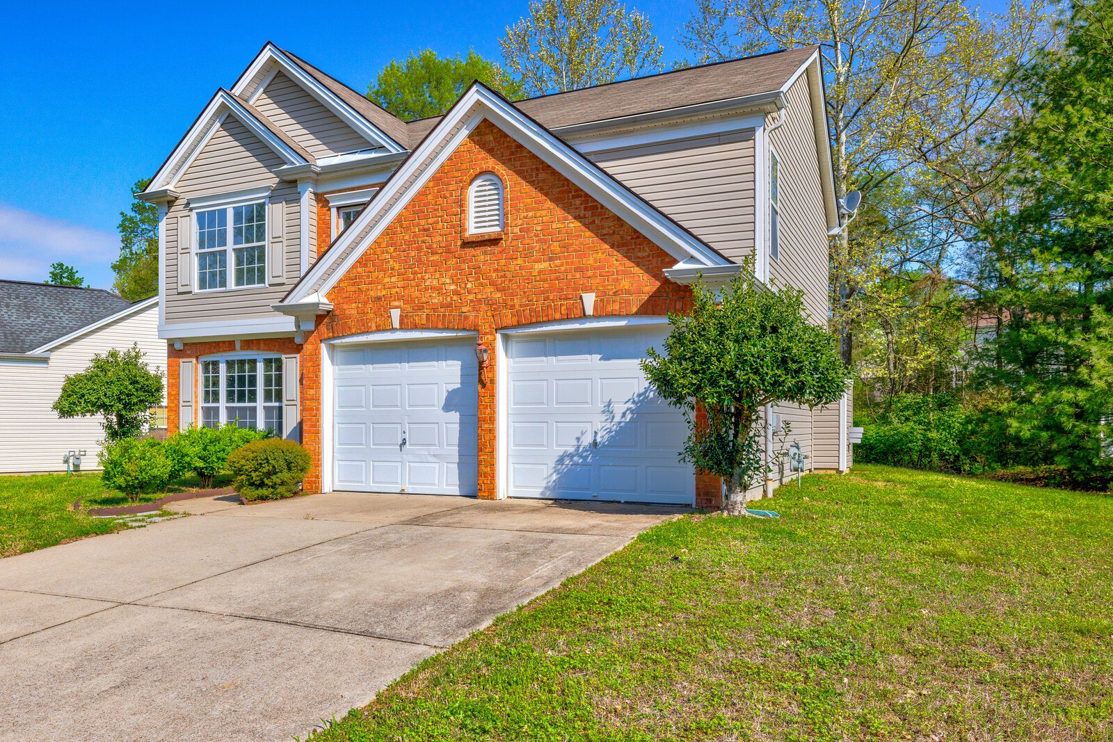 2224 Monthemer Cv