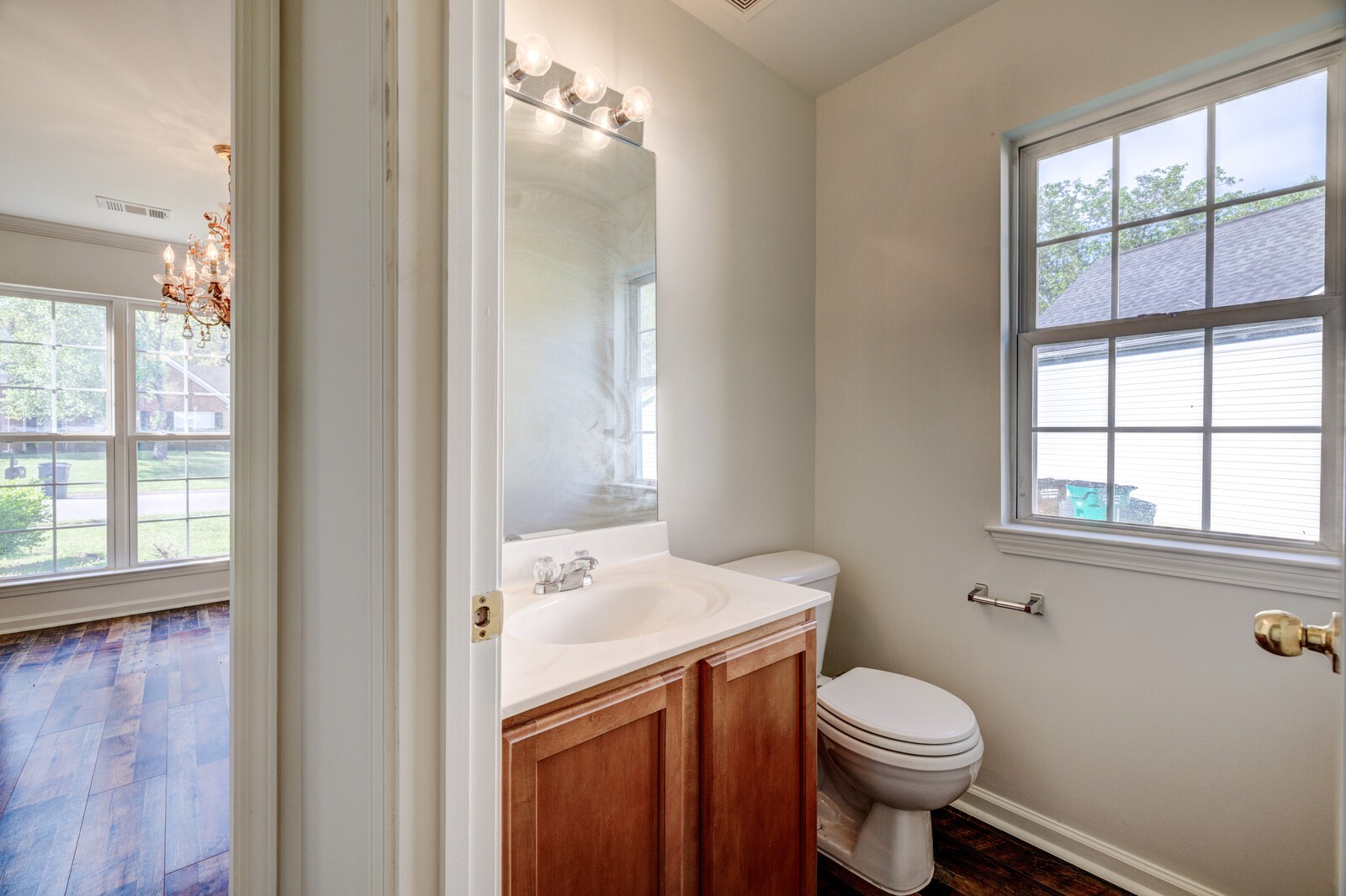 2224 Monthemer Cv