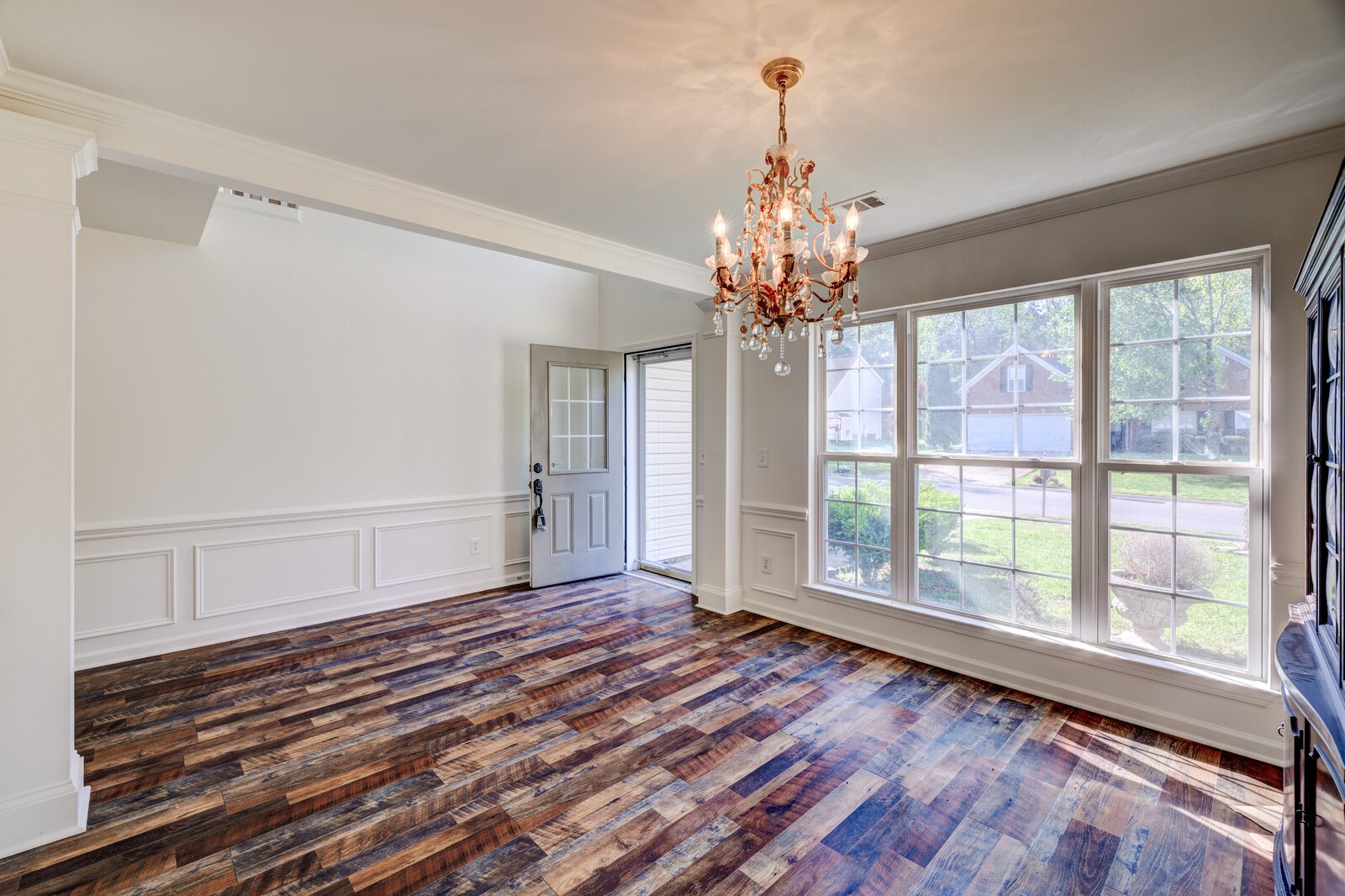 2224 Monthemer Cv