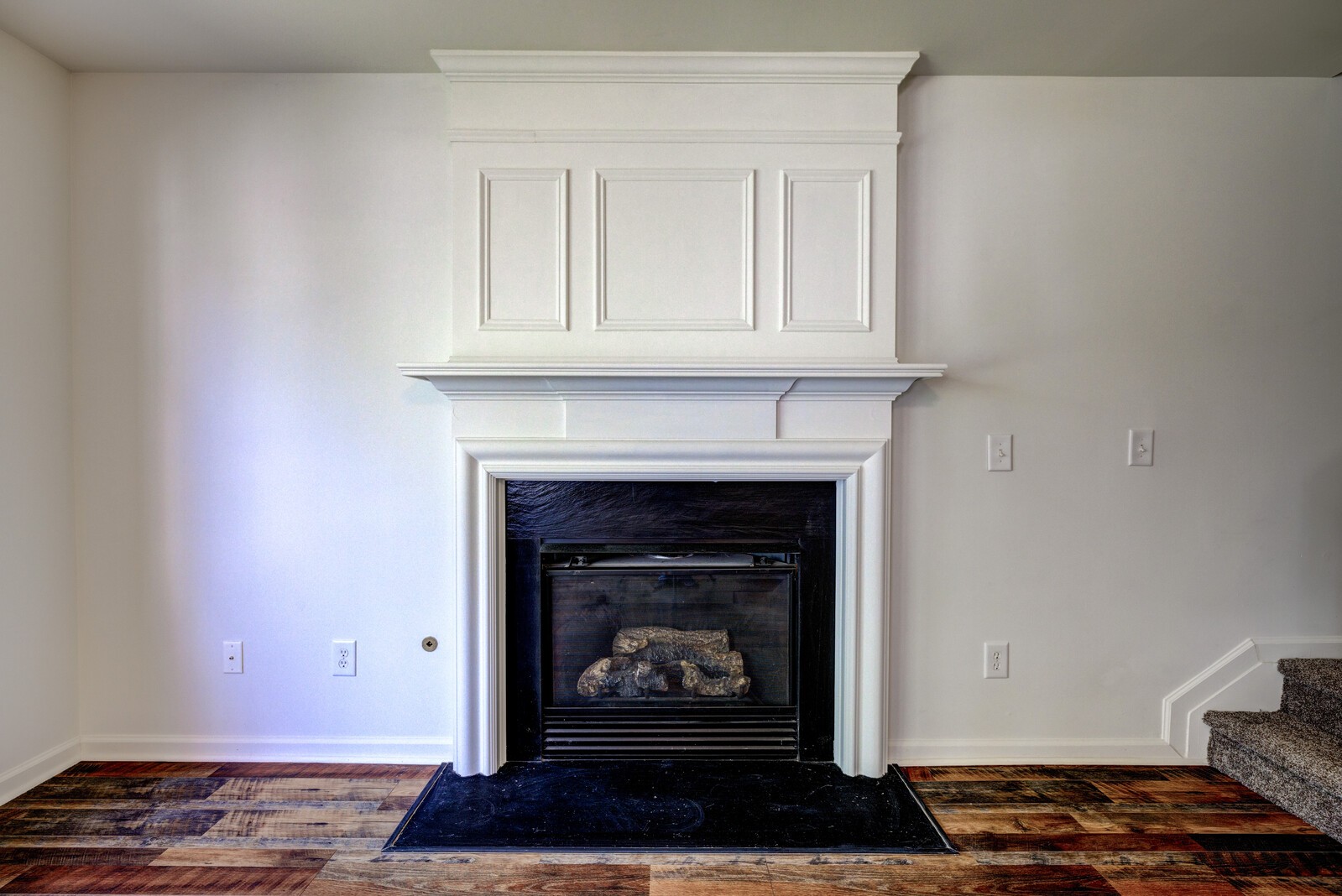 2224 Monthemer Cv