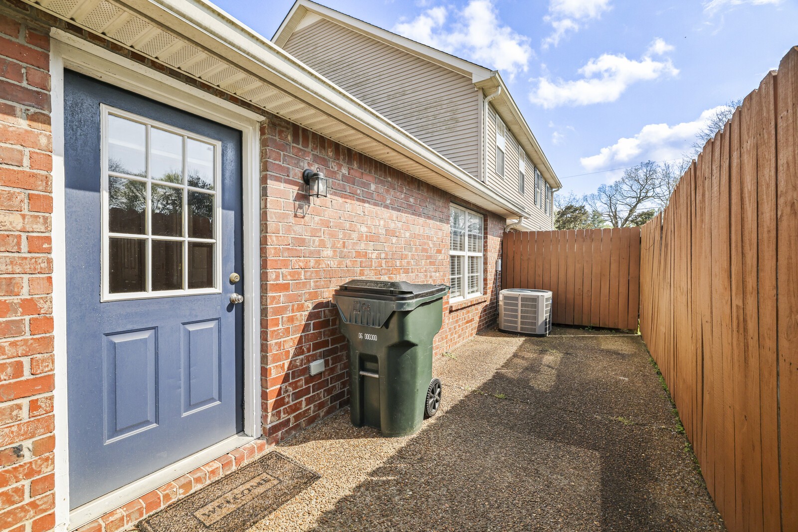 138 Cambridge Dr Unit: C4