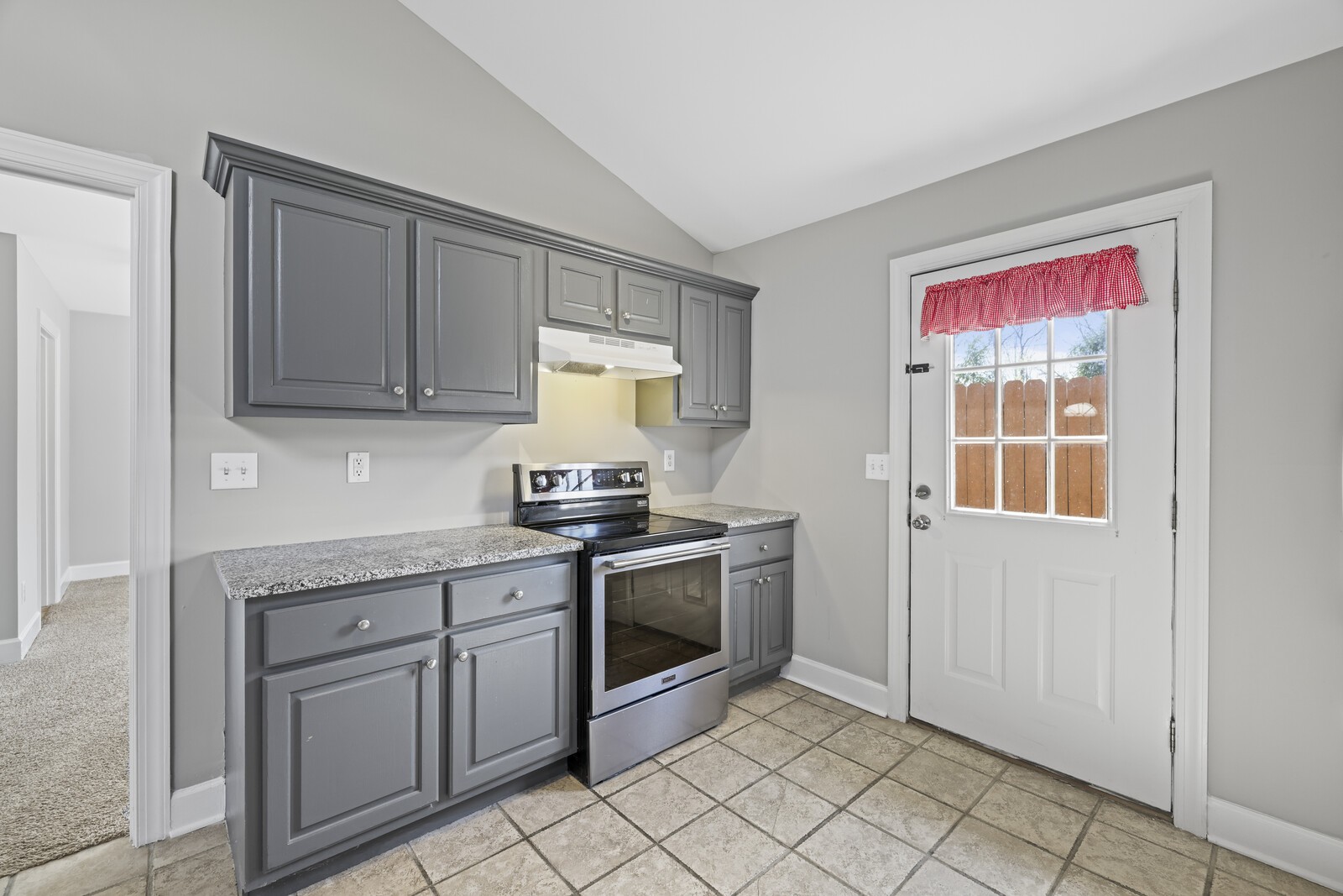 138 Cambridge Dr Unit: C4