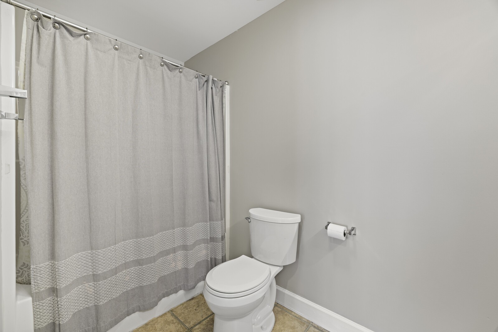 138 Cambridge Dr Unit: C4