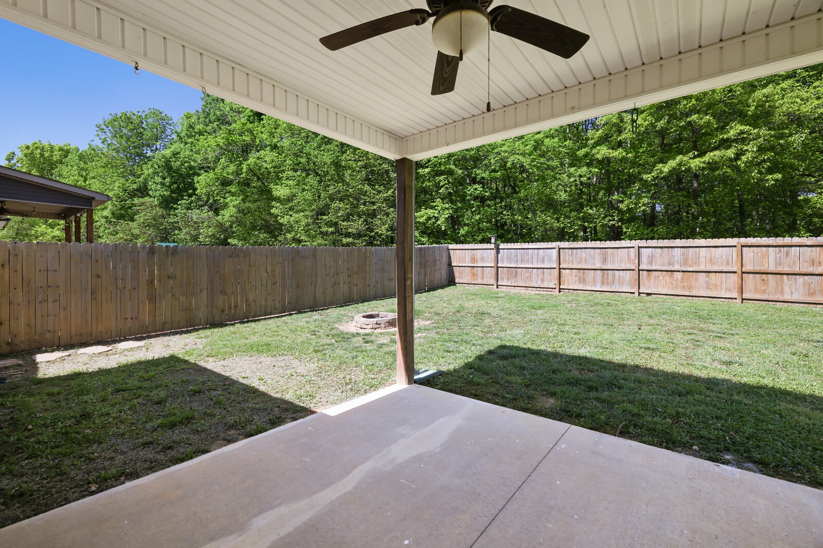 1393 Abby Lou Dr