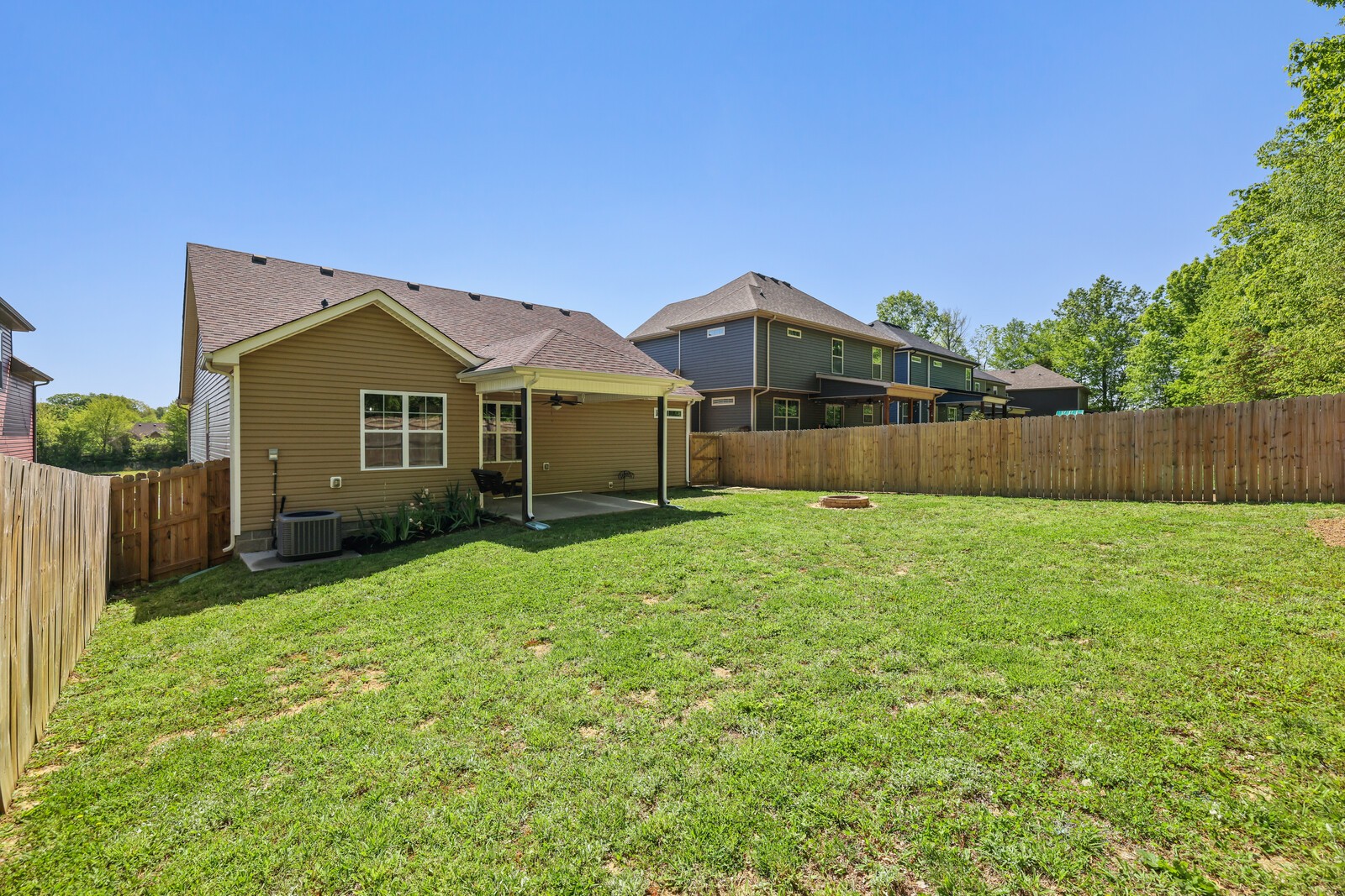 1393 Abby Lou Dr