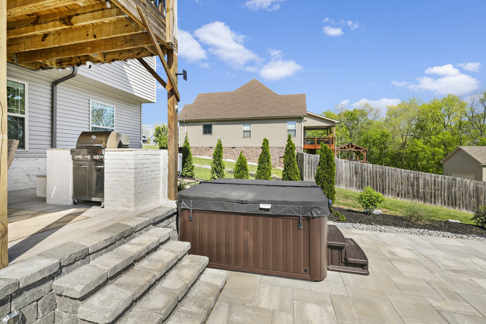 1236 Rich Ellen Dr