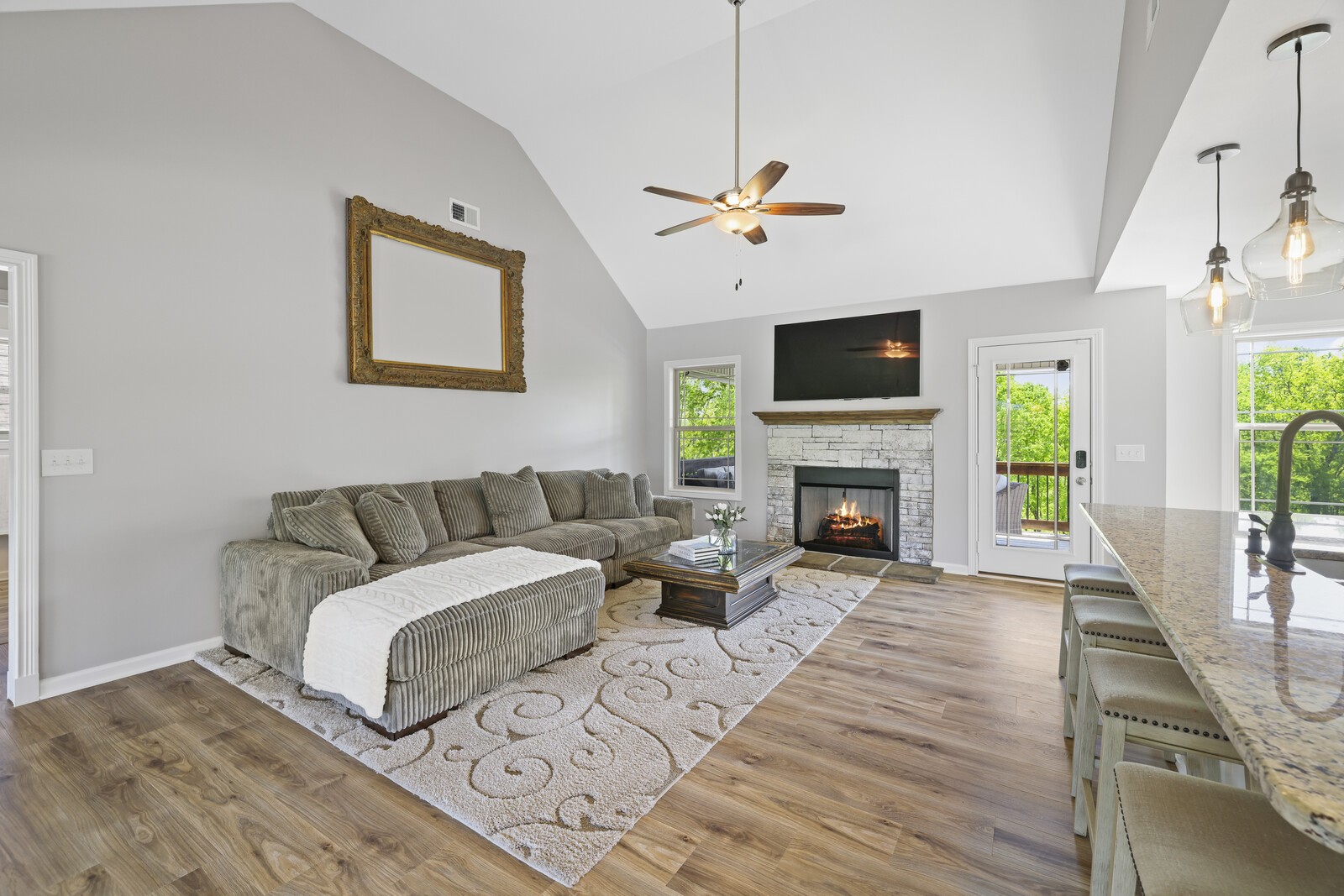 1236 Rich Ellen Dr