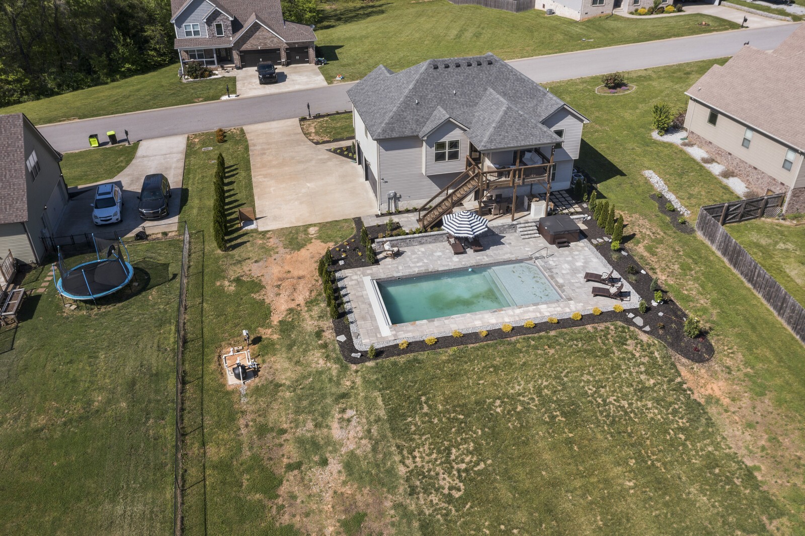 1236 Rich Ellen Dr