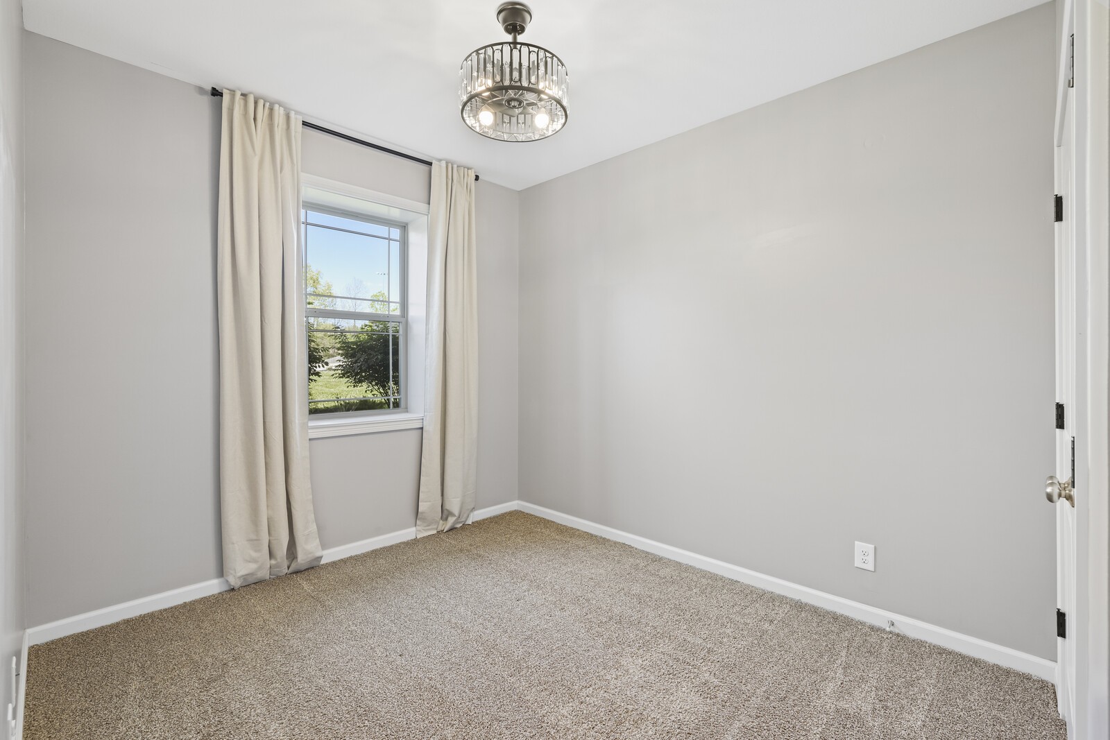 1236 Rich Ellen Dr