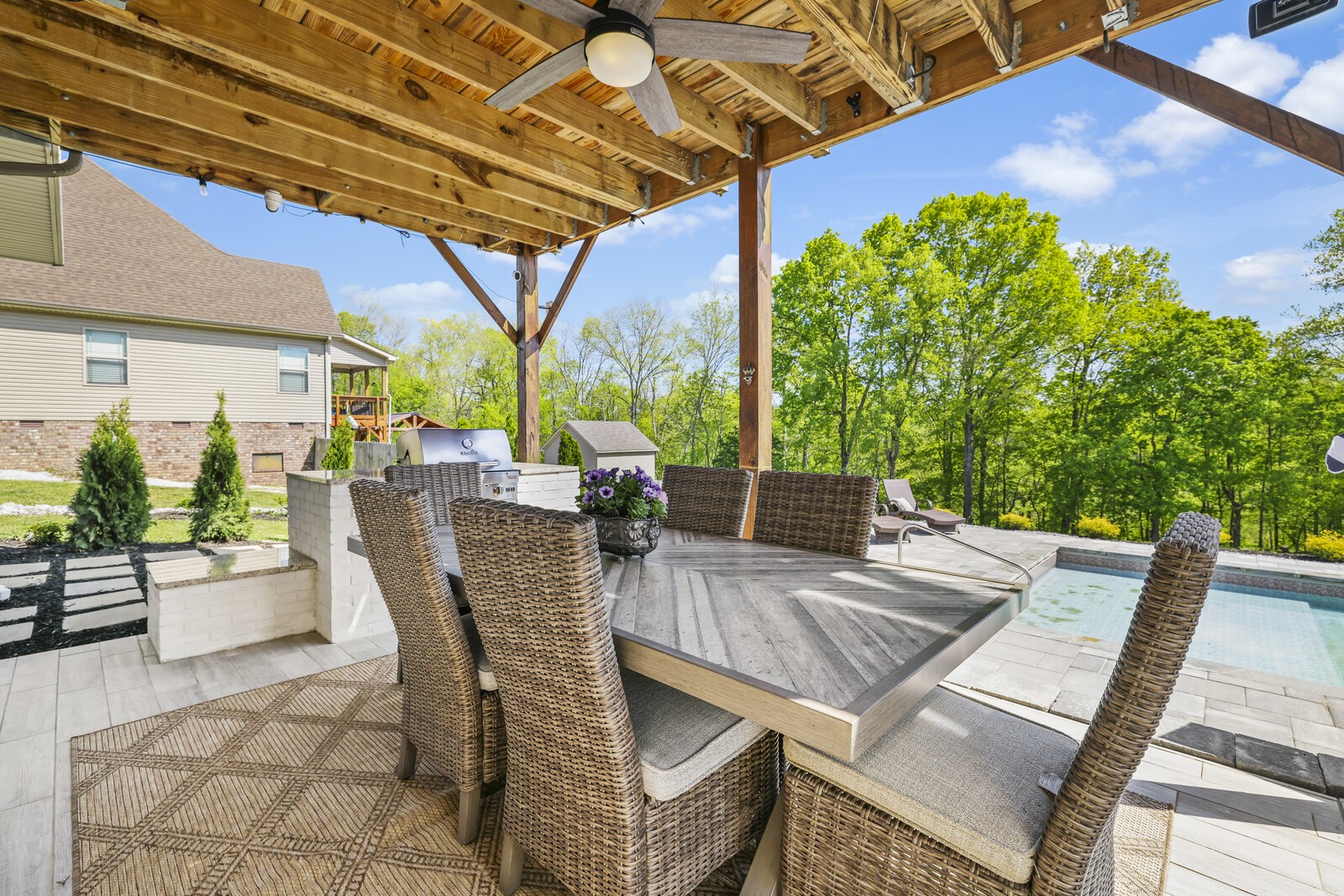 1236 Rich Ellen Dr