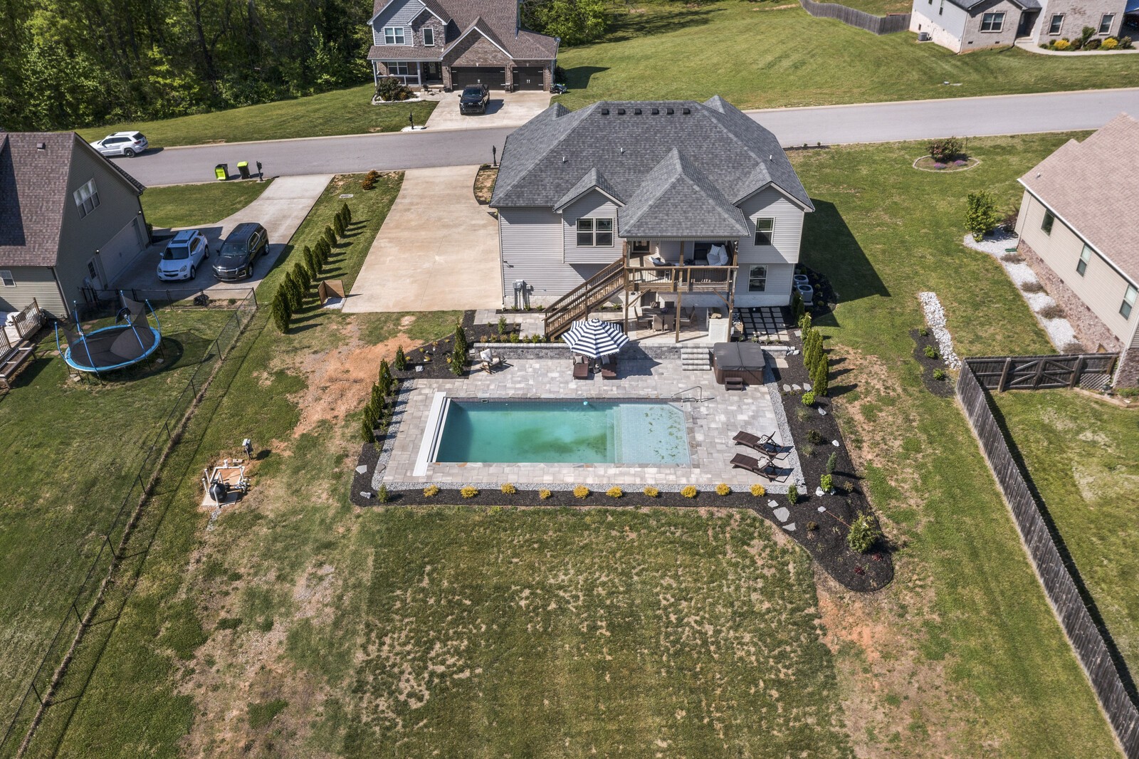 1236 Rich Ellen Dr