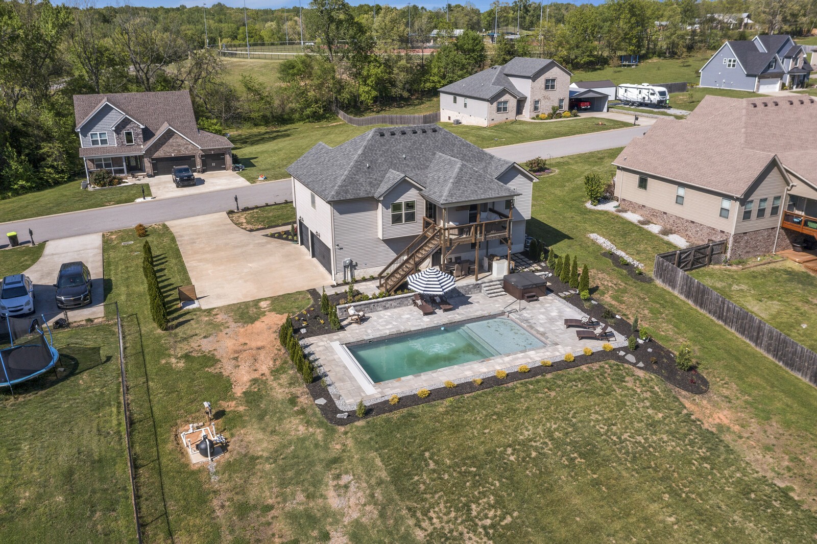 1236 Rich Ellen Dr