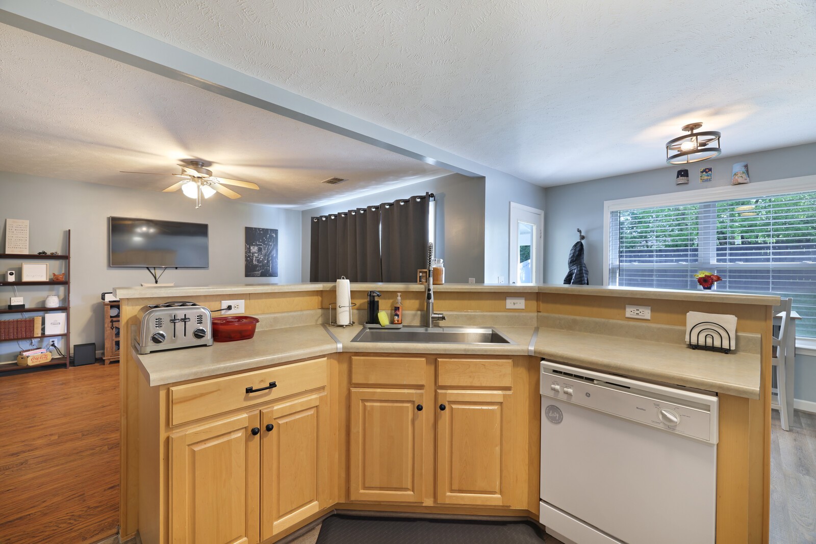 642 Ken Pilkerton Dr