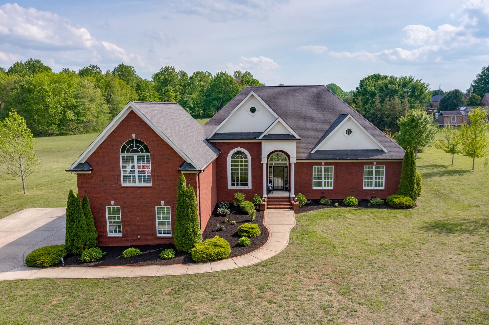6014 Eatons Creek Rd