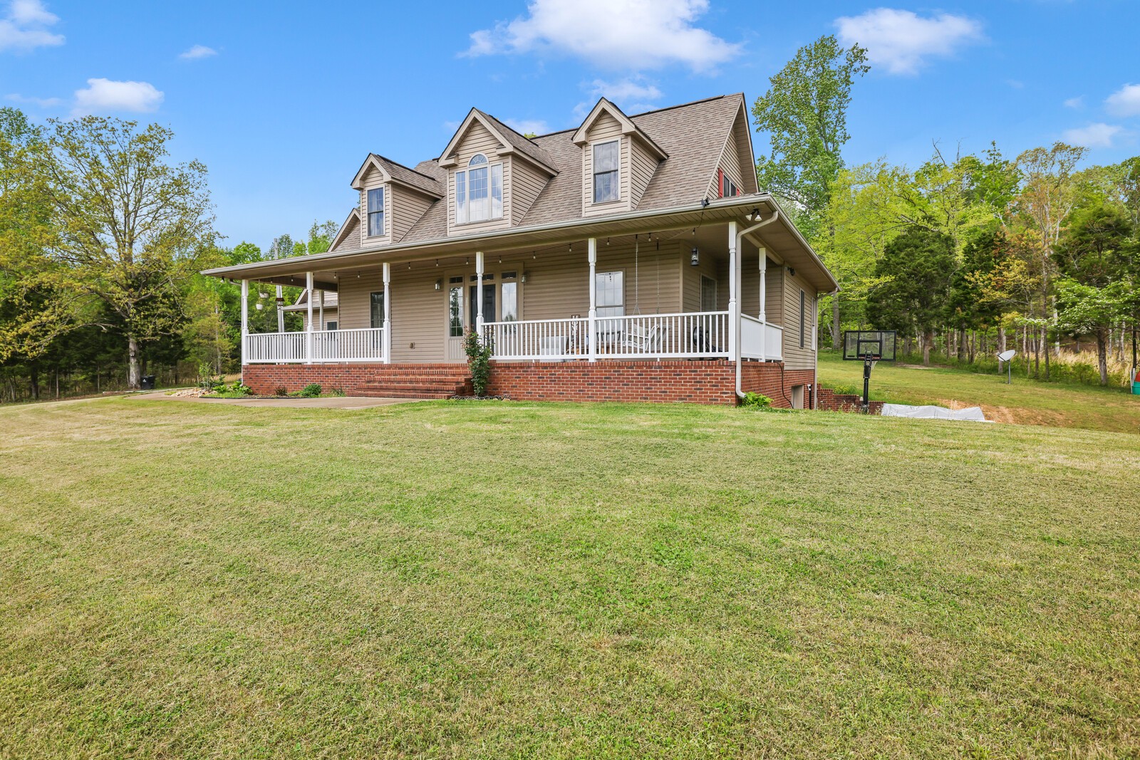 285 Heggie Ln