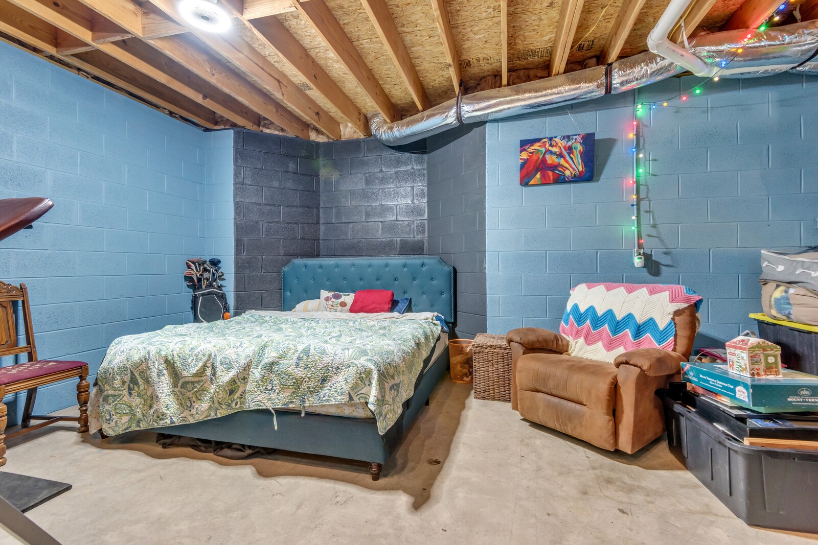 285 Heggie Ln