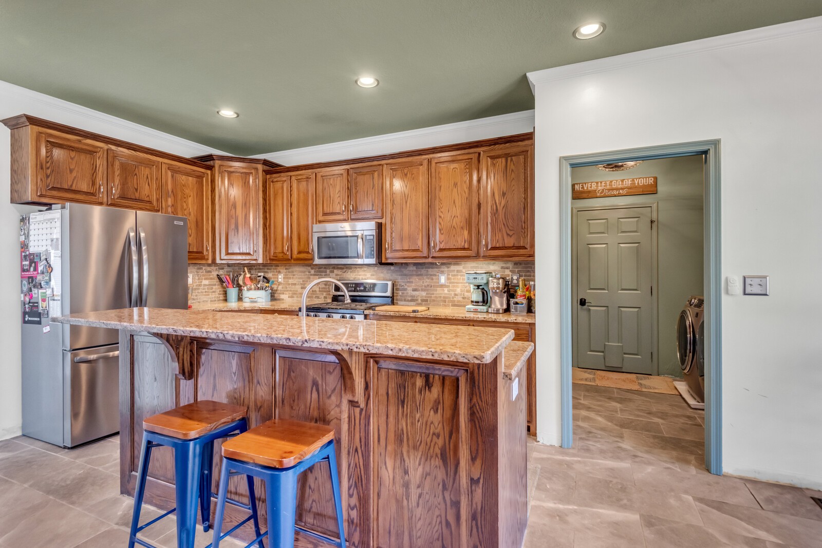 285 Heggie Ln