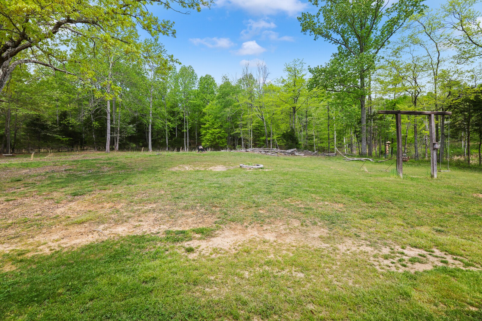 285 Heggie Ln