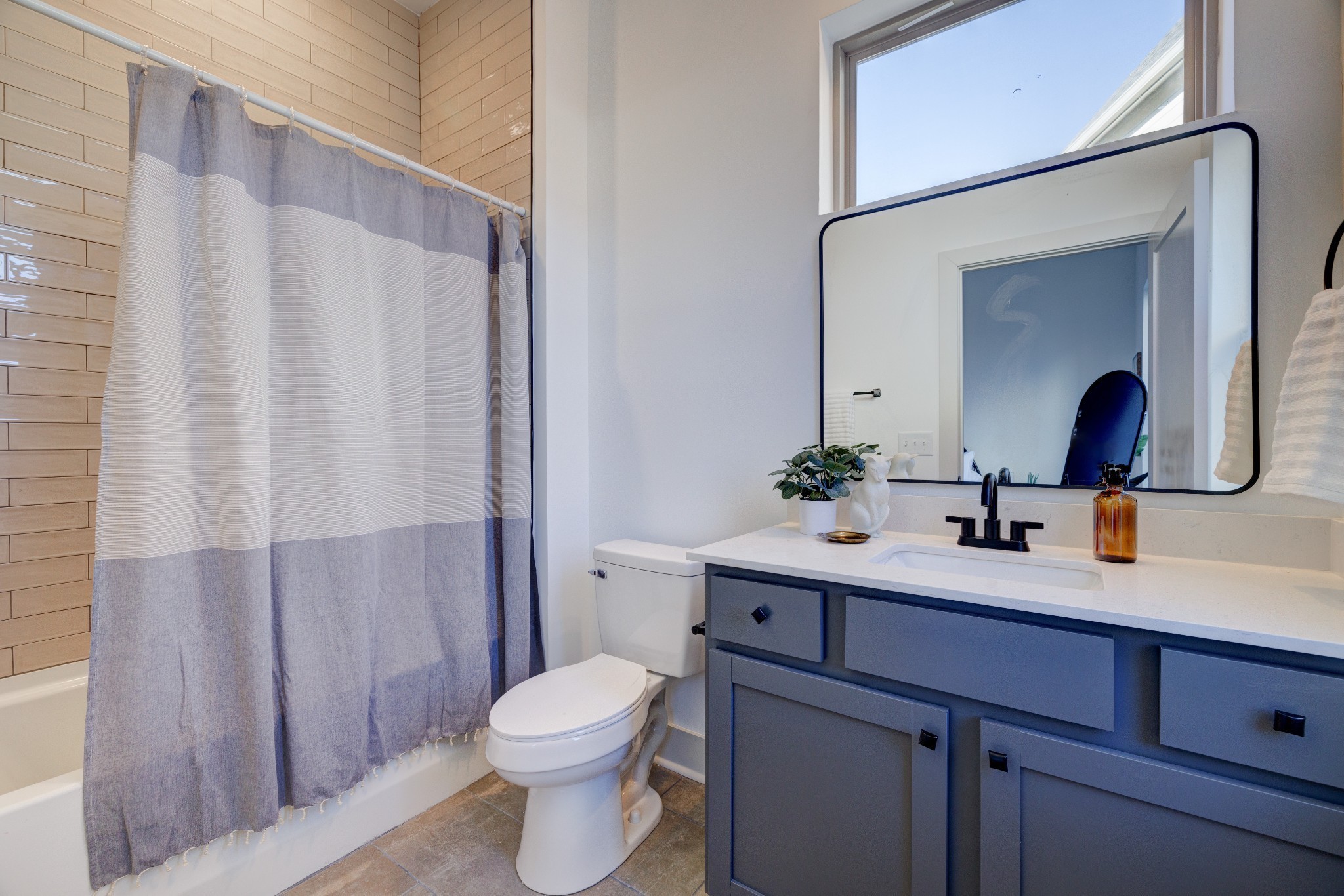 7341 Charlotte Pike Unit: 118 B