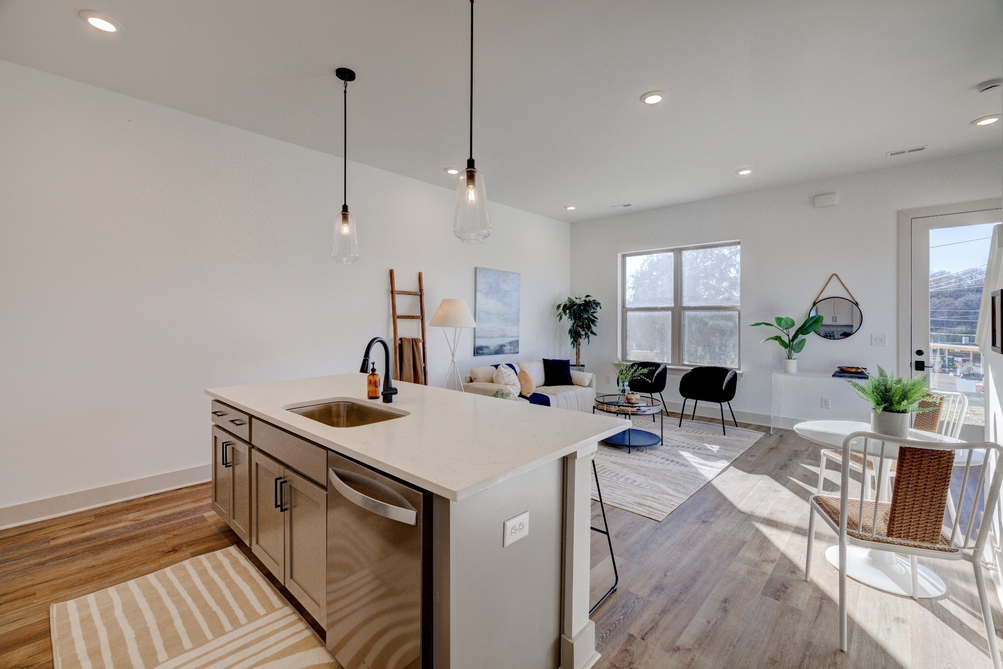 7341 Charlotte Pike Unit: 118 B