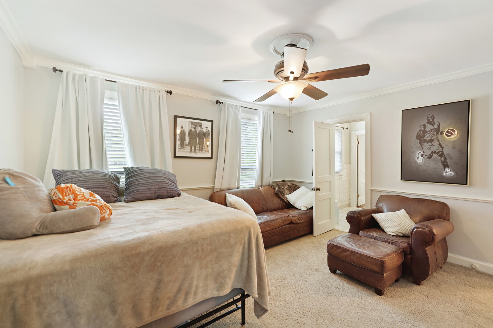 807 Redwood Dr