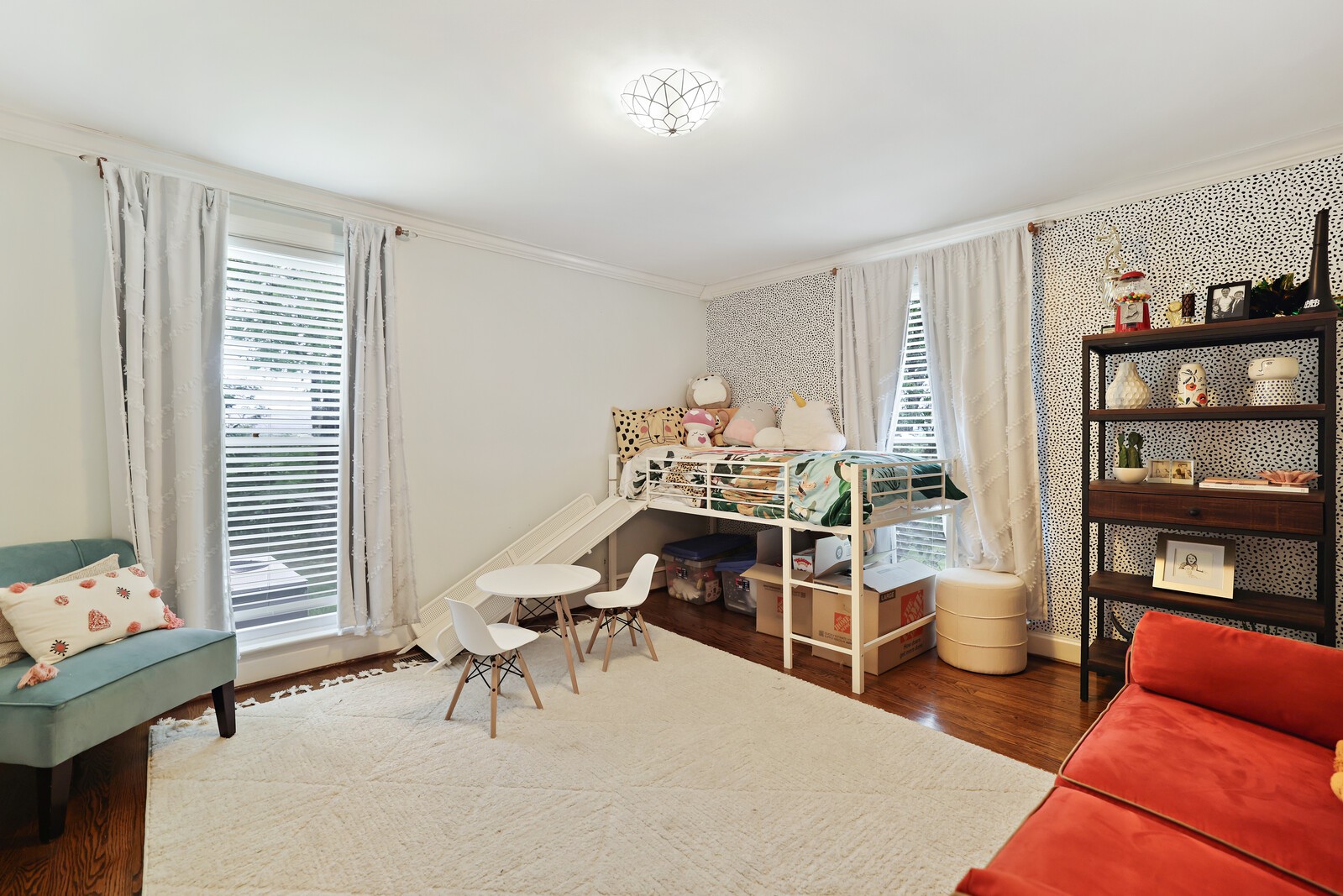 807 Redwood Dr