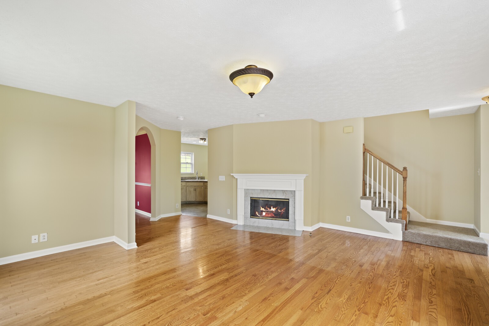 128 Rose Garden Ln