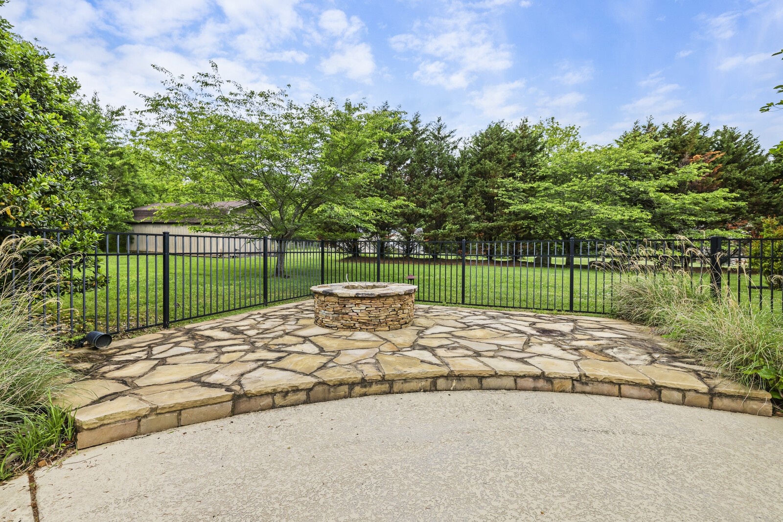 210 Martha Leeville Rd