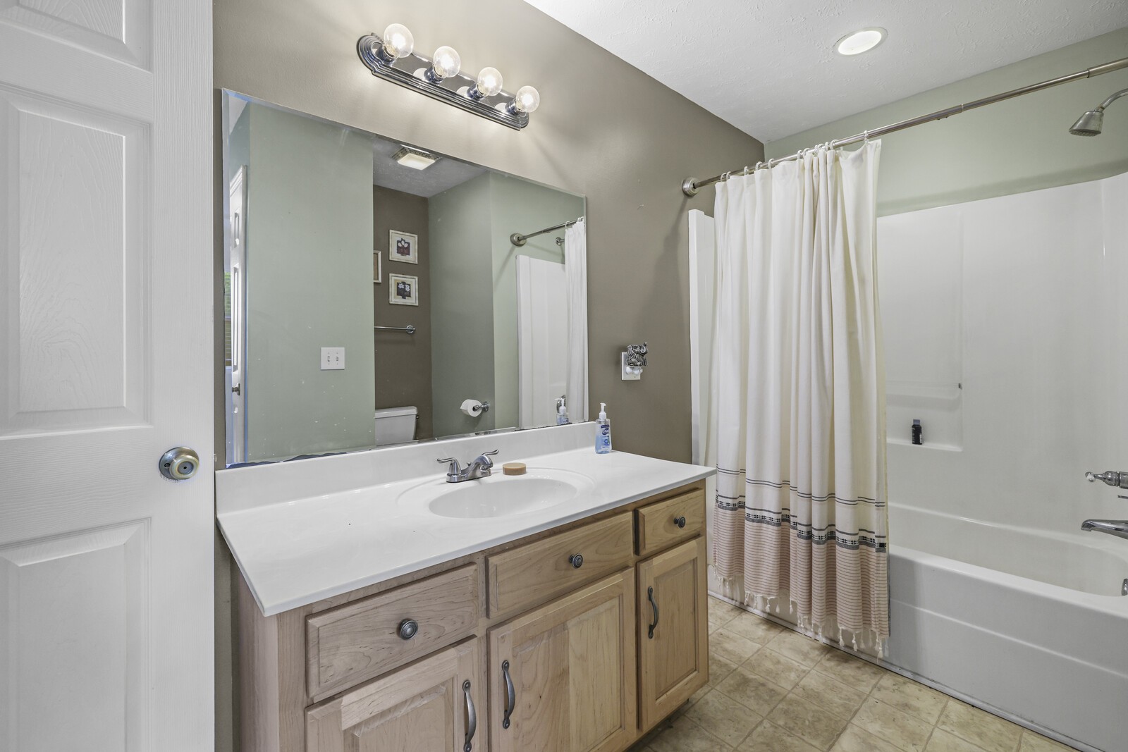 210 Martha Leeville Rd
