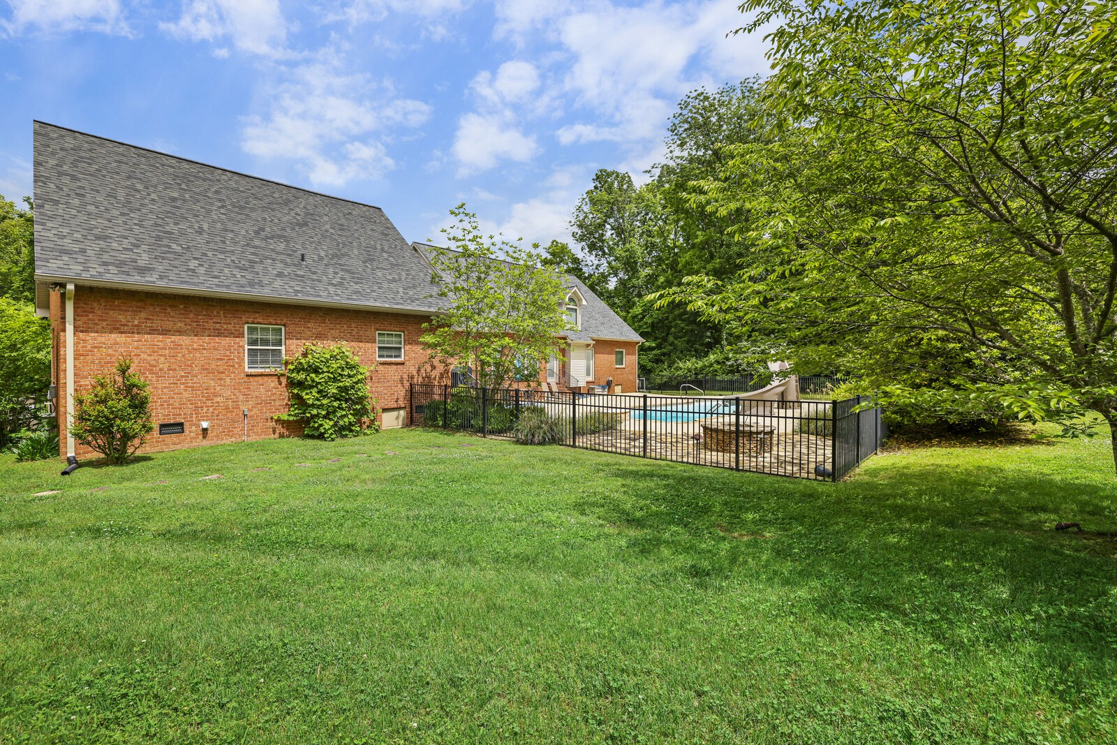 210 Martha Leeville Rd