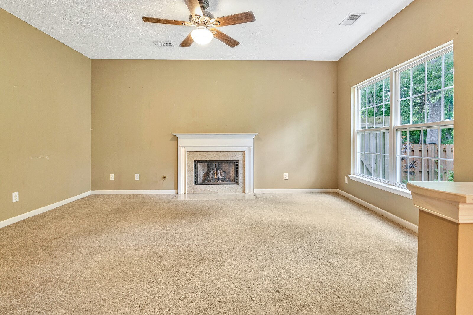 7013 Calderwood Dr